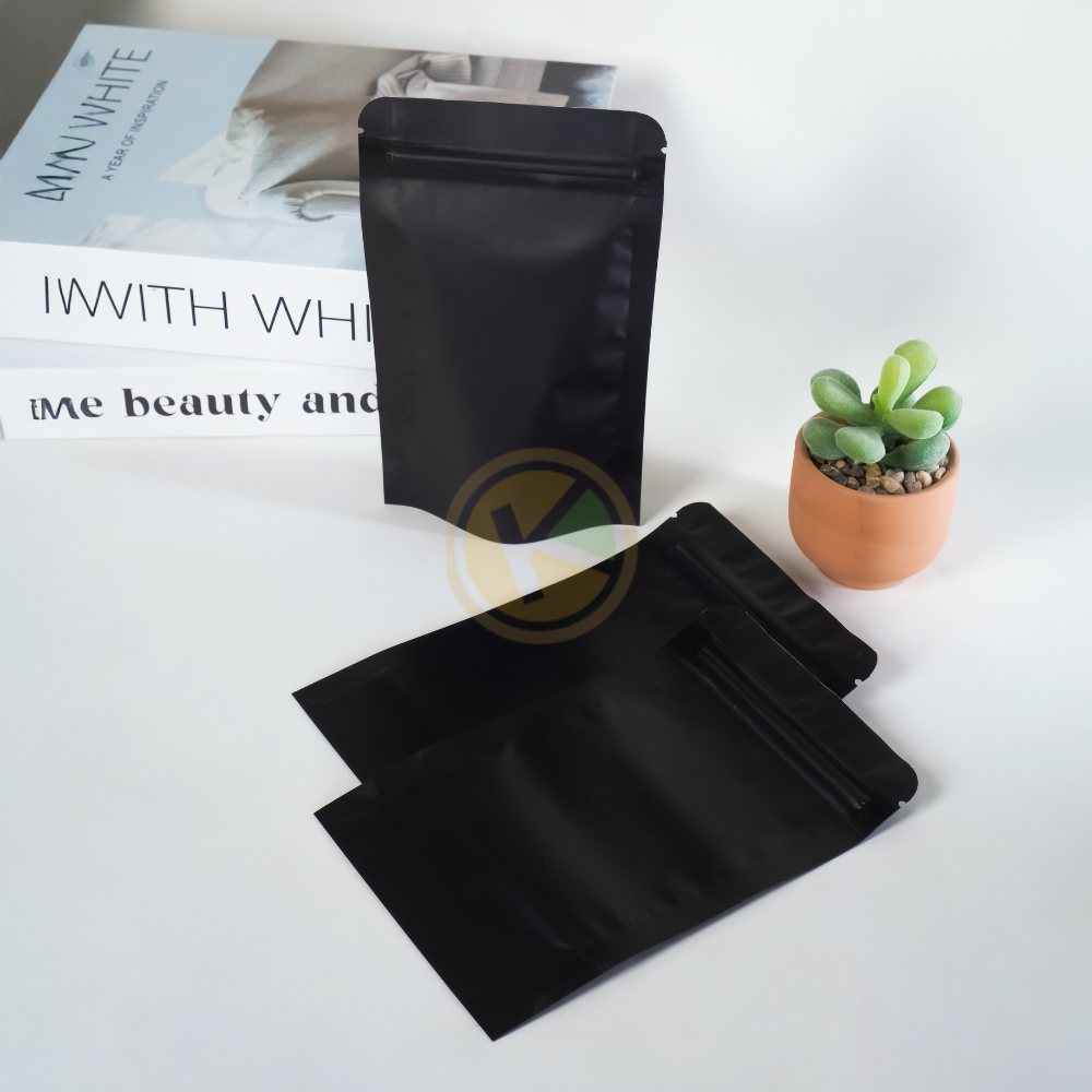Standing Pouch 10 x 16 Kemasan Plastik Ziplock Non Window Hitam - Gambar 5