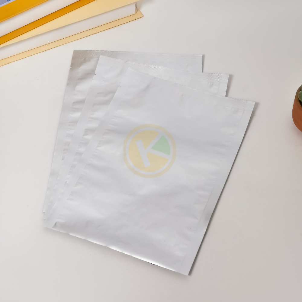Three Side Seal 16 x 24 Kemasan Plastik Alumunium Foil Warna Doff - Gambar 6