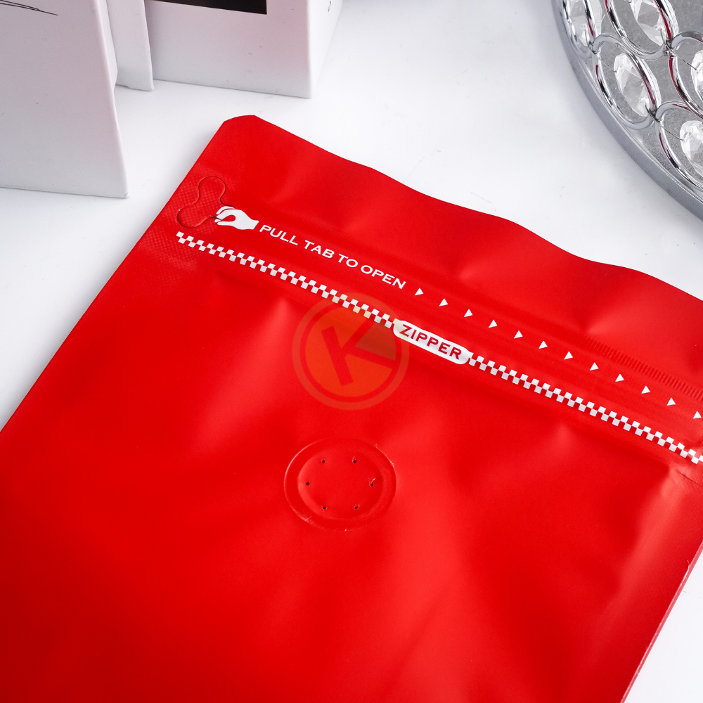 Flat Bottom 13 x 20 dengan Valve Kemasan Plastik Ziplock Warna Merah - Gambar 7